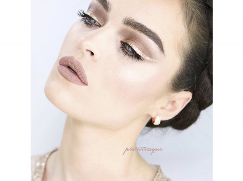 trend-autunno-eyeliner-glitter-11