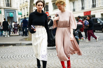 street-paris-day-4-2016-kasia-smutniak-alba-rohrwacher