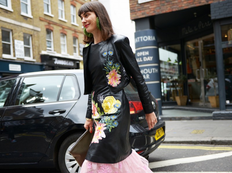 street-style-london-16-completo-fiori-pelle