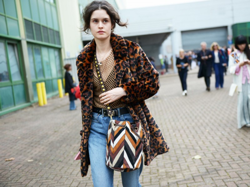 street-style-london-16-pelliccia-eco-leopardo