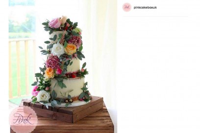 wedding-cake-pink-cake-box-uk