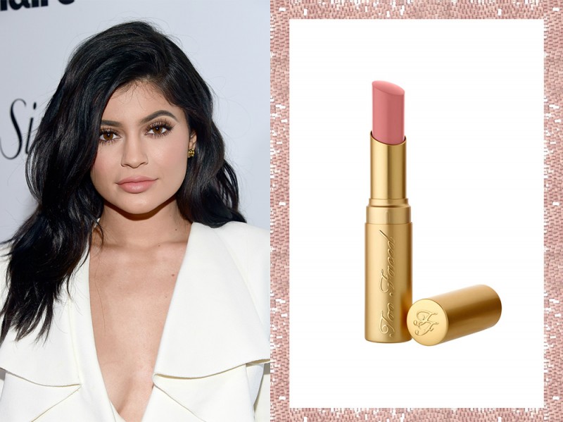 Kylie-Jenner-rossetto-pesca