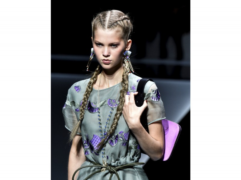 PFW-beauty-trend-ss-17-emporio-armani-braids