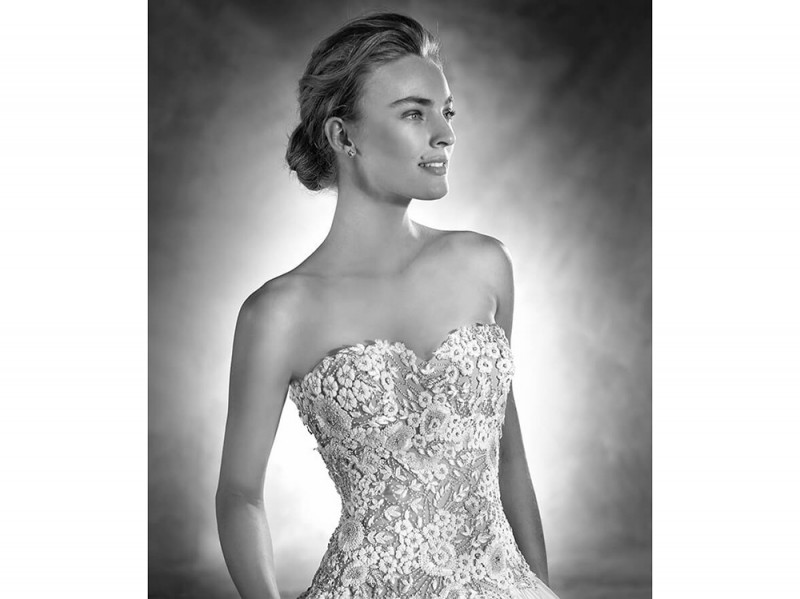 atelier-pronovias-2017-NADIRA_D