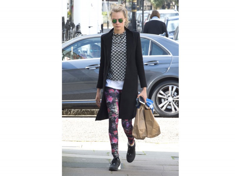 cara-delevingne-cappotto