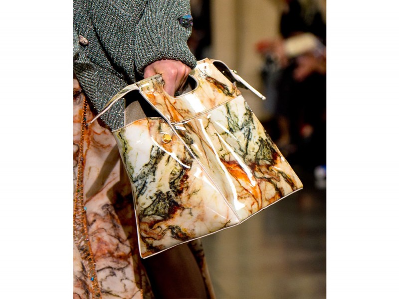 christopher-kane-borsa-getty