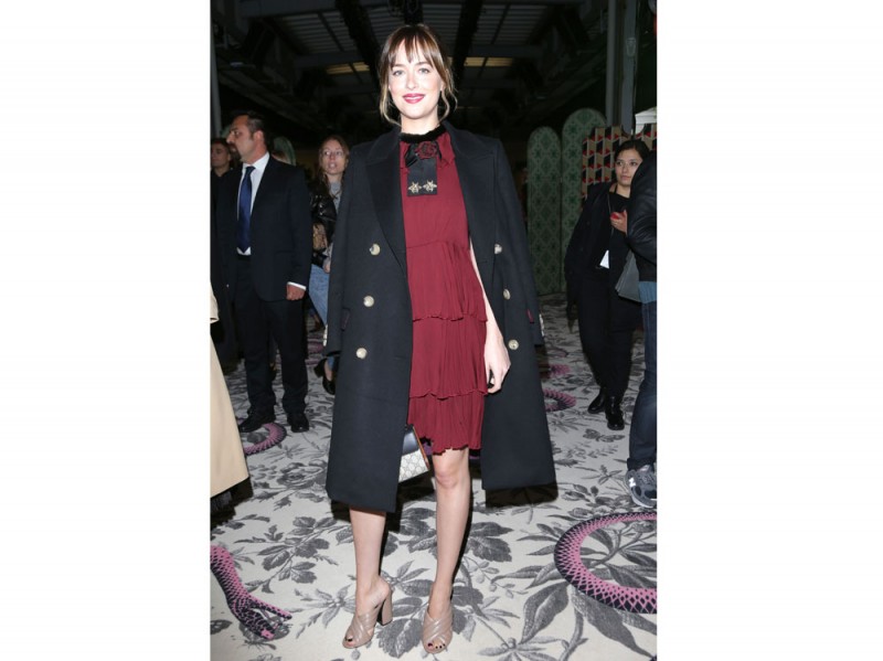 dakota-johnson-olycom