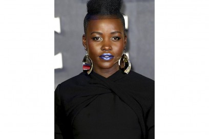 lupita rossetto blu