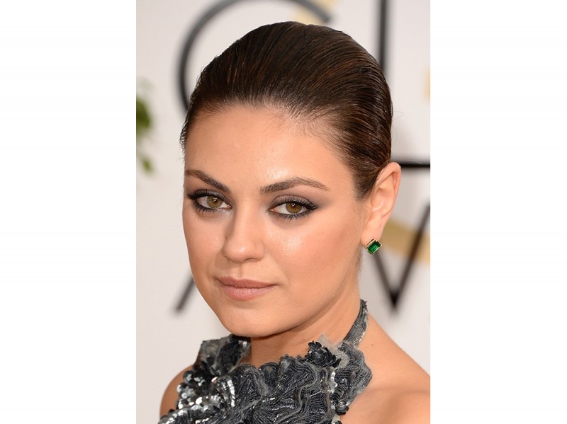 mila kunis beauty look (12)