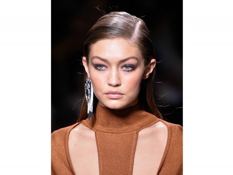 pfw-balmain-ss2017-beauty-trend