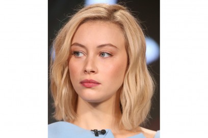 sarah-gadon-beauty-look-5