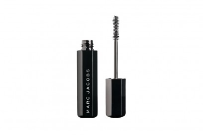 sarah-gadon-beauty-look-marc-jacobs-MASCARA-VELVET