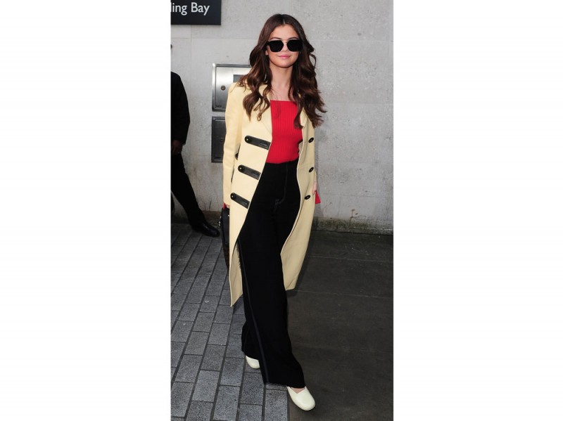 selena-gomez-cappotto