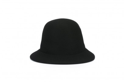 comme-de-garcons-cappello