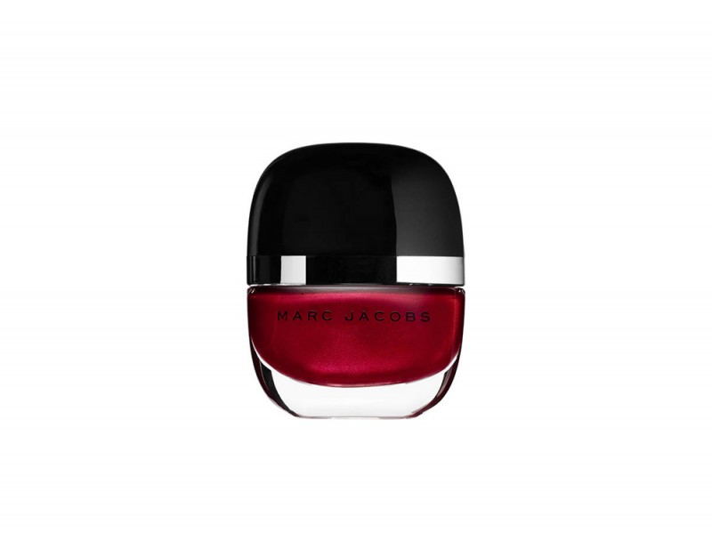 smalto rosso per le feste marc jacobs