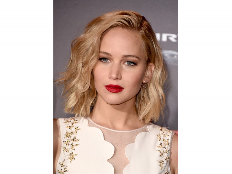 jennifer lawrence caschetto mosso