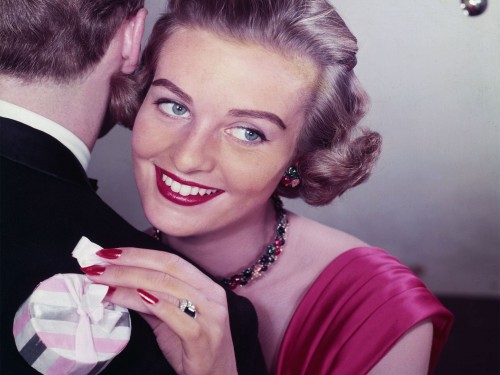 Regali Di Natale Riciclati.Come Riciclare I Regali Di Natale Senza Farsi Beccare Grazia It