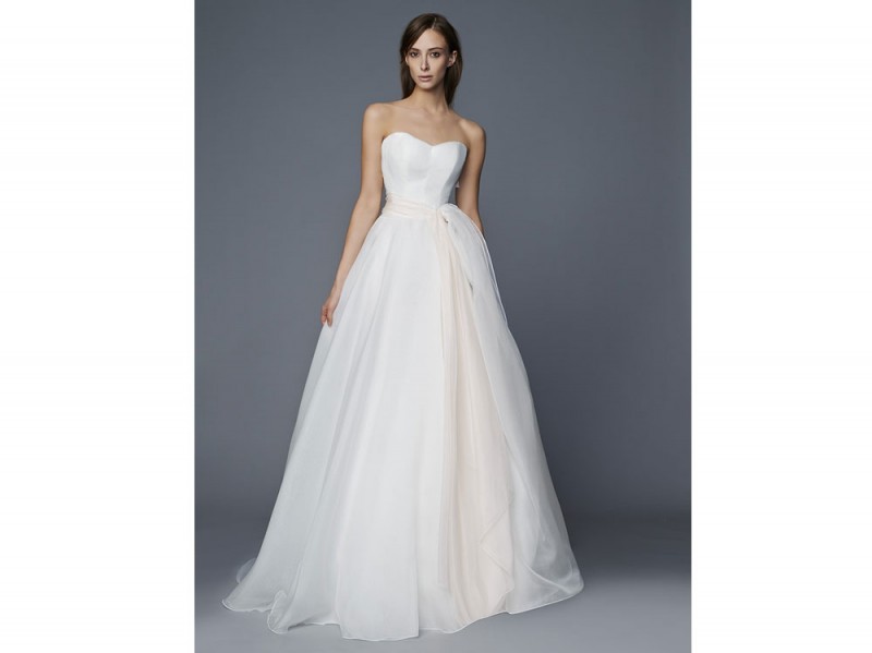 abito-sposa-antonio-riva-bea