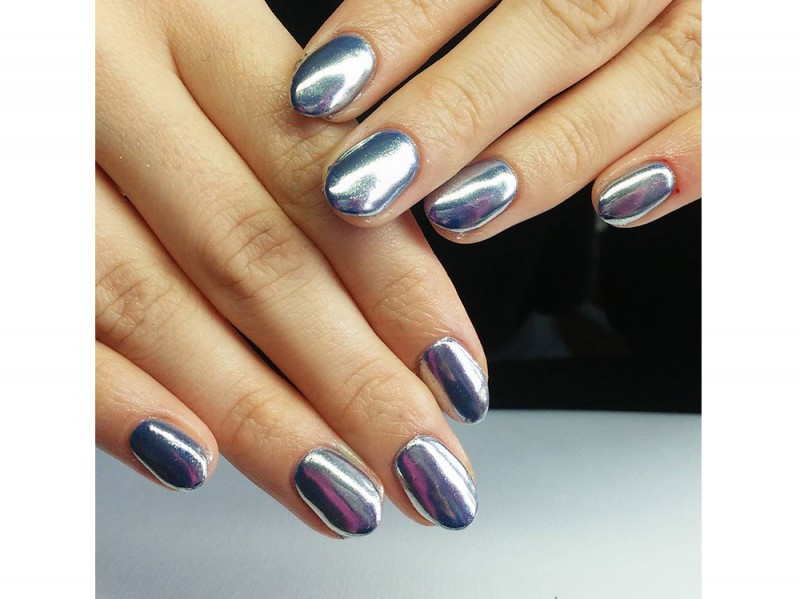 mirror-nails-nail_by_ess