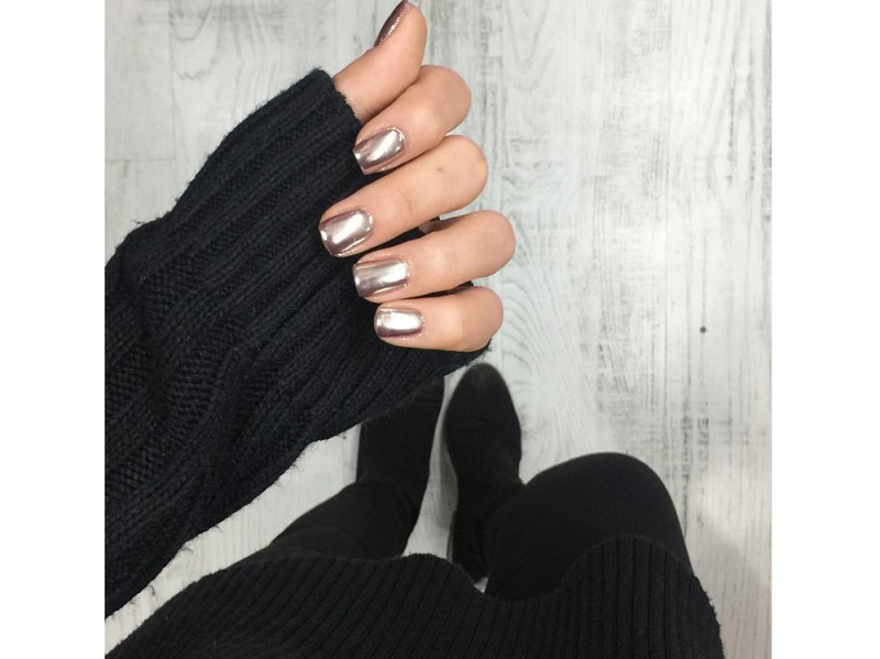 mirror-nails-ojelerfora