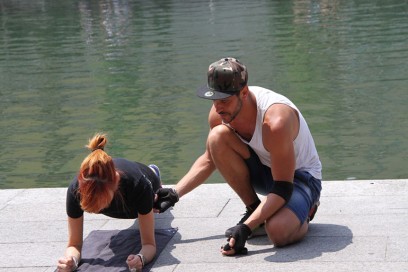 plank-rimanere-in-forma-durante-feste-Natale-allenamento-benessere-esercizi-fitness-sport