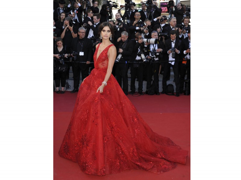 sara-sampaio-cannes