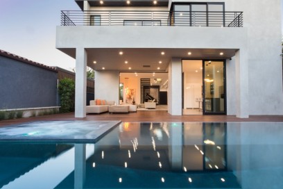 415 N MARTEL AVENUE-05