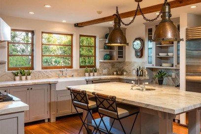 7621 Mulholland Dr-02