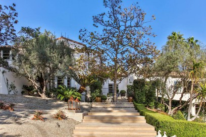 7621 Mulholland Dr-05