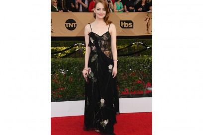 Emma-Stone-in-Alexander-McQueen