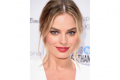 margot robbie capelli raccolti