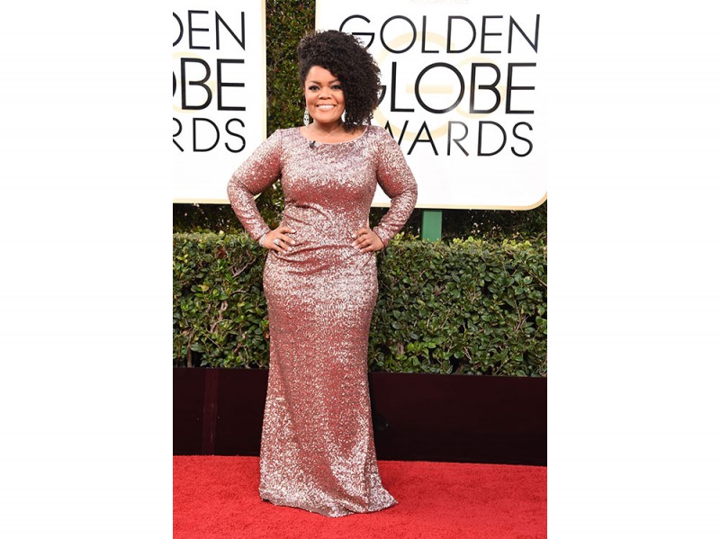 Yvette-Nicole-Brown-golden-globes-2017