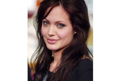 angelina-jolie-capelli-evoluzione-look-negli-anni-08