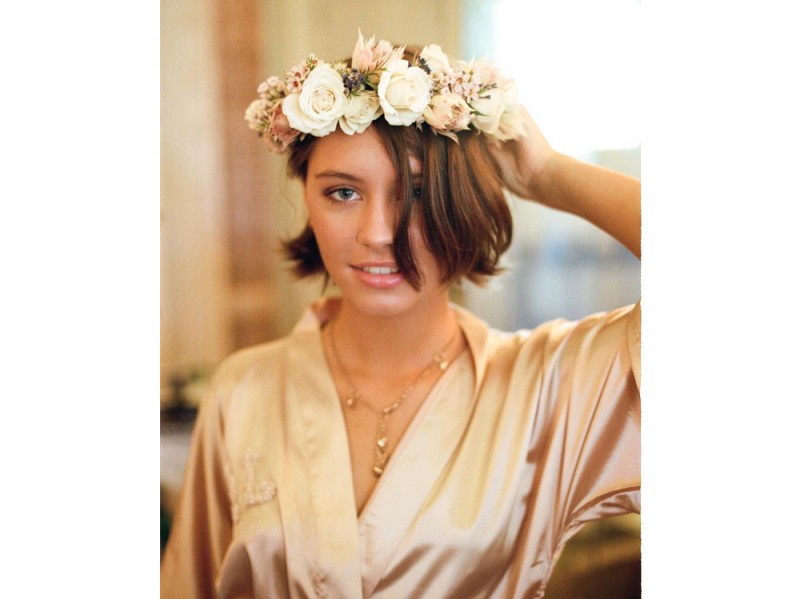 iris-law-beauty-look-12