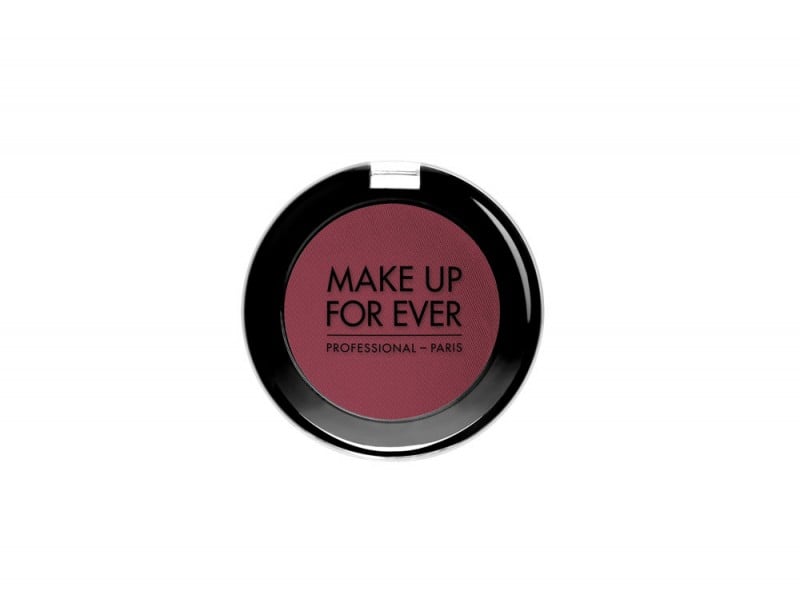 lily-collins-make-up-mufe-artist-shadow-matte-m844-burgundy