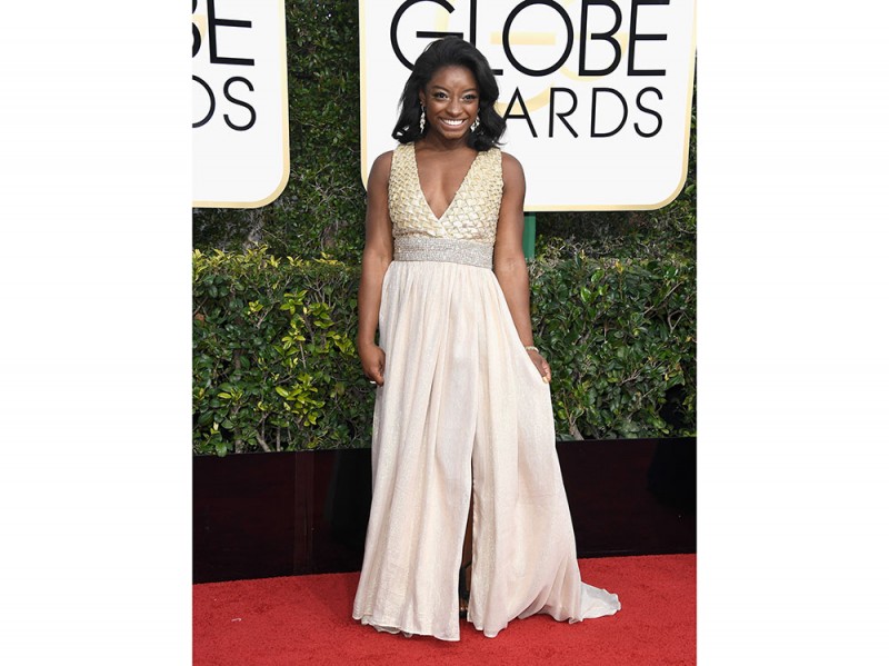 simone-biles-golden-globes-2017