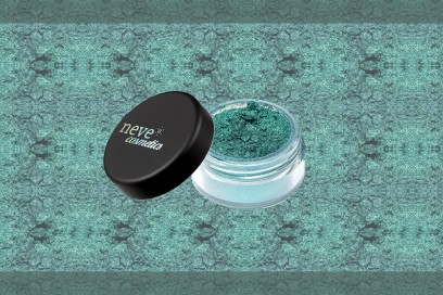 trucco verde smeraldo ombretto neve cosmetics