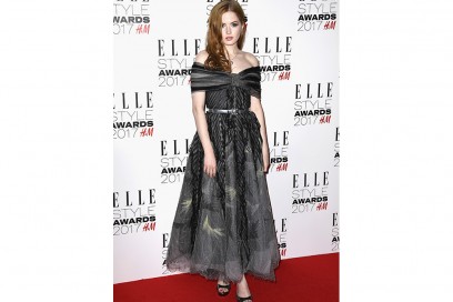 Ellie-Bamber-in-chanel-getty