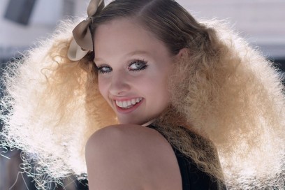 acconciature-capelli-ricci-03