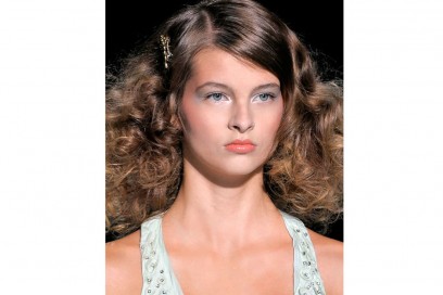 acconciature-capelli-ricci-05