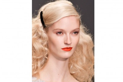 acconciature-capelli-ricci-12