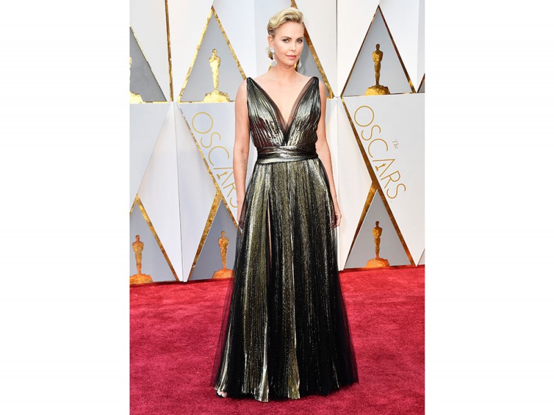 charlize-theron-oscar-2017