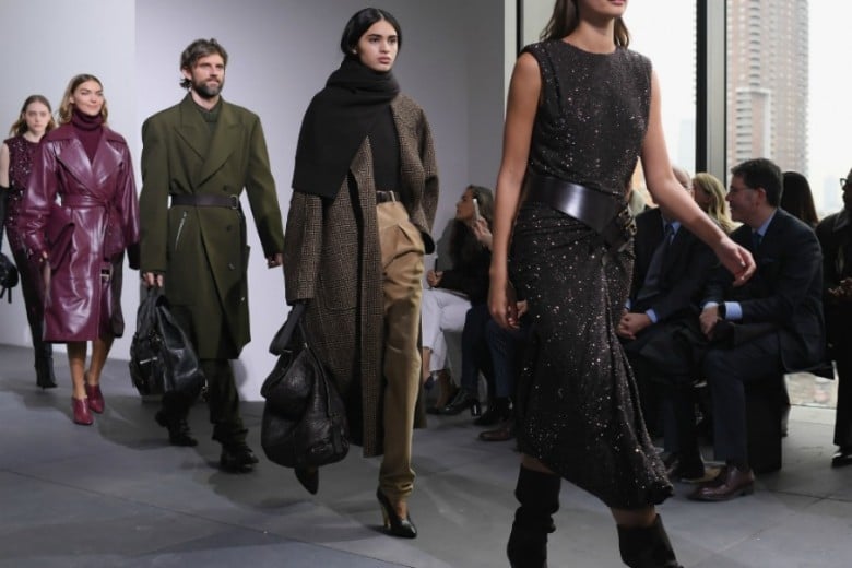 Michael Kors sfila a New York