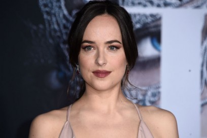 dakota johnson beauty look (7)