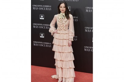 dakota-johnson-in-gucci-splash
