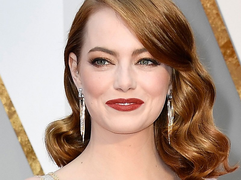 emma-stone-orecchini-oscar