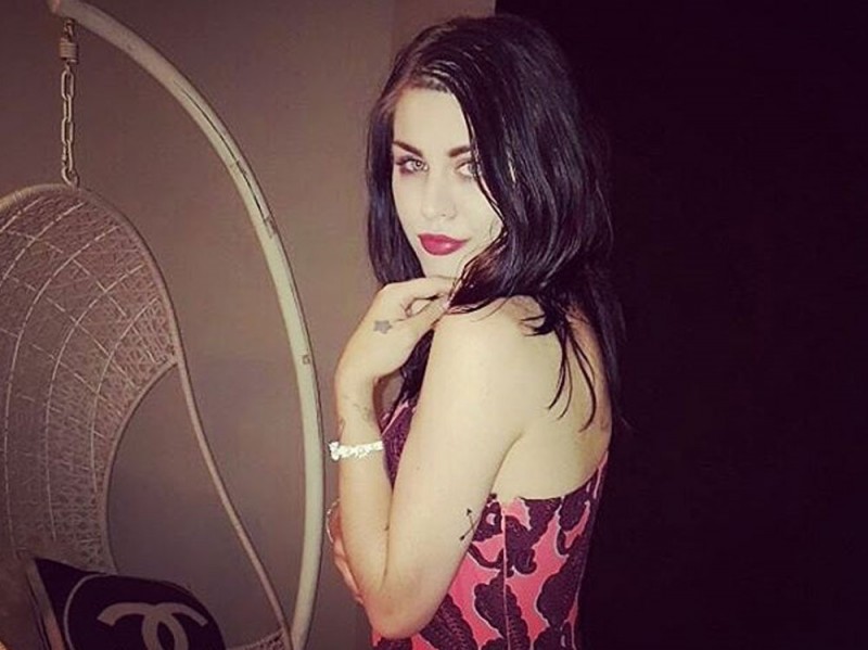 frances-bean-cobain-trucco-capelli-10