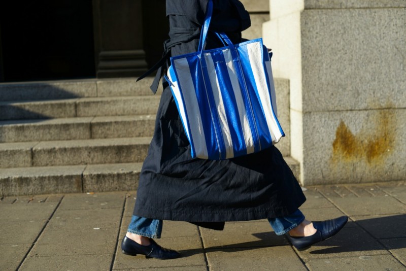 london street style 17 balenciaga