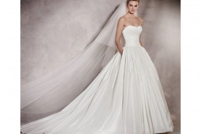 pronovias-AURELIA_B