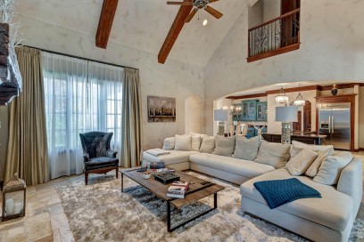 selena-gomez-casa-18